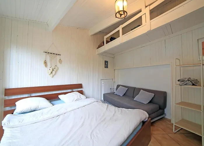 Chambre 4, Calme, 1 Station De Paris